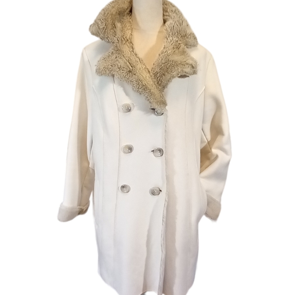 🏖️Soft Brushed Faux Suede w Faux Fur Lining Button Front Coat Size Large - Picture 1 of 13